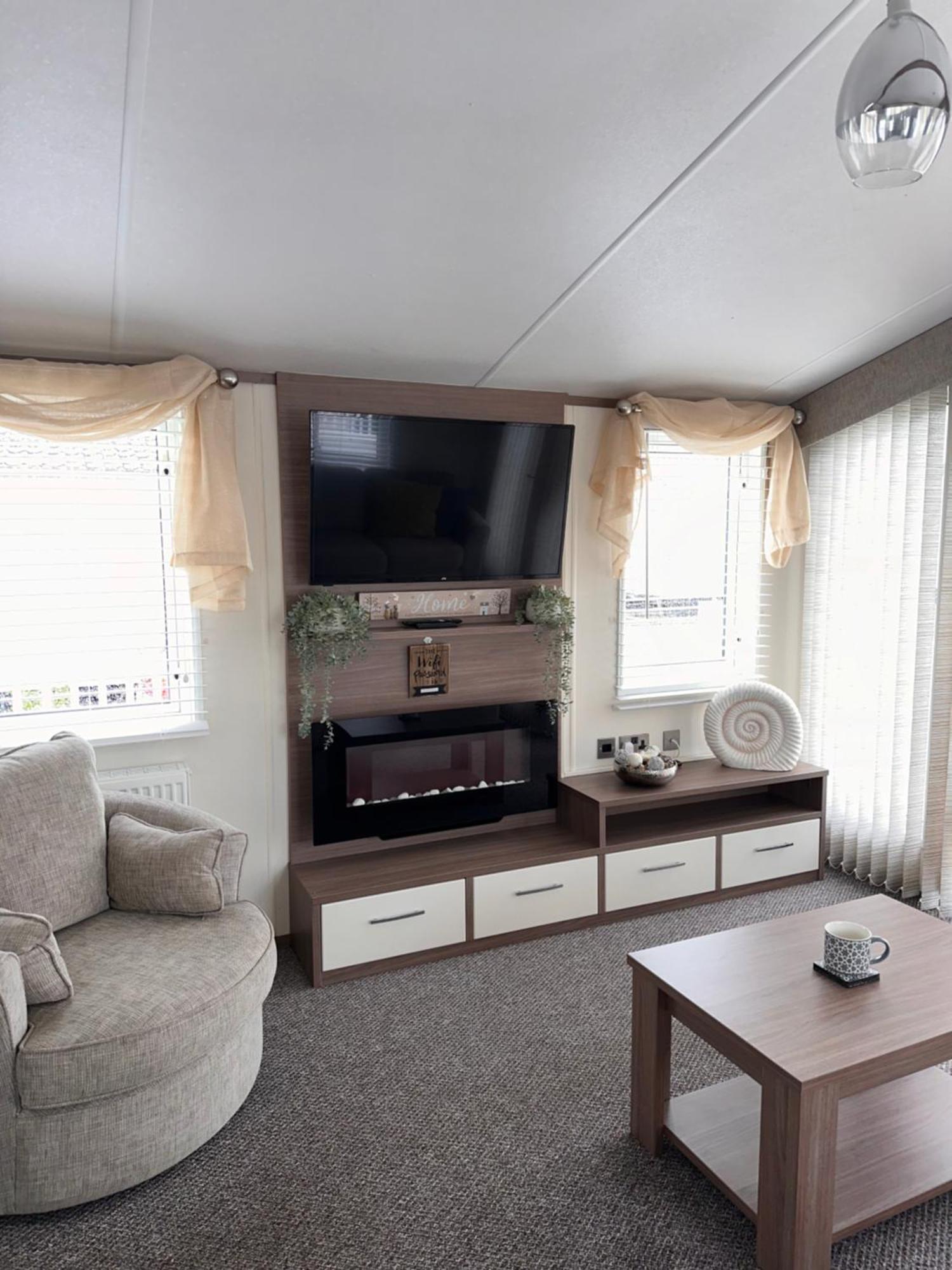 P&t's From Home, Platinum Spacious Campsite Rhyl