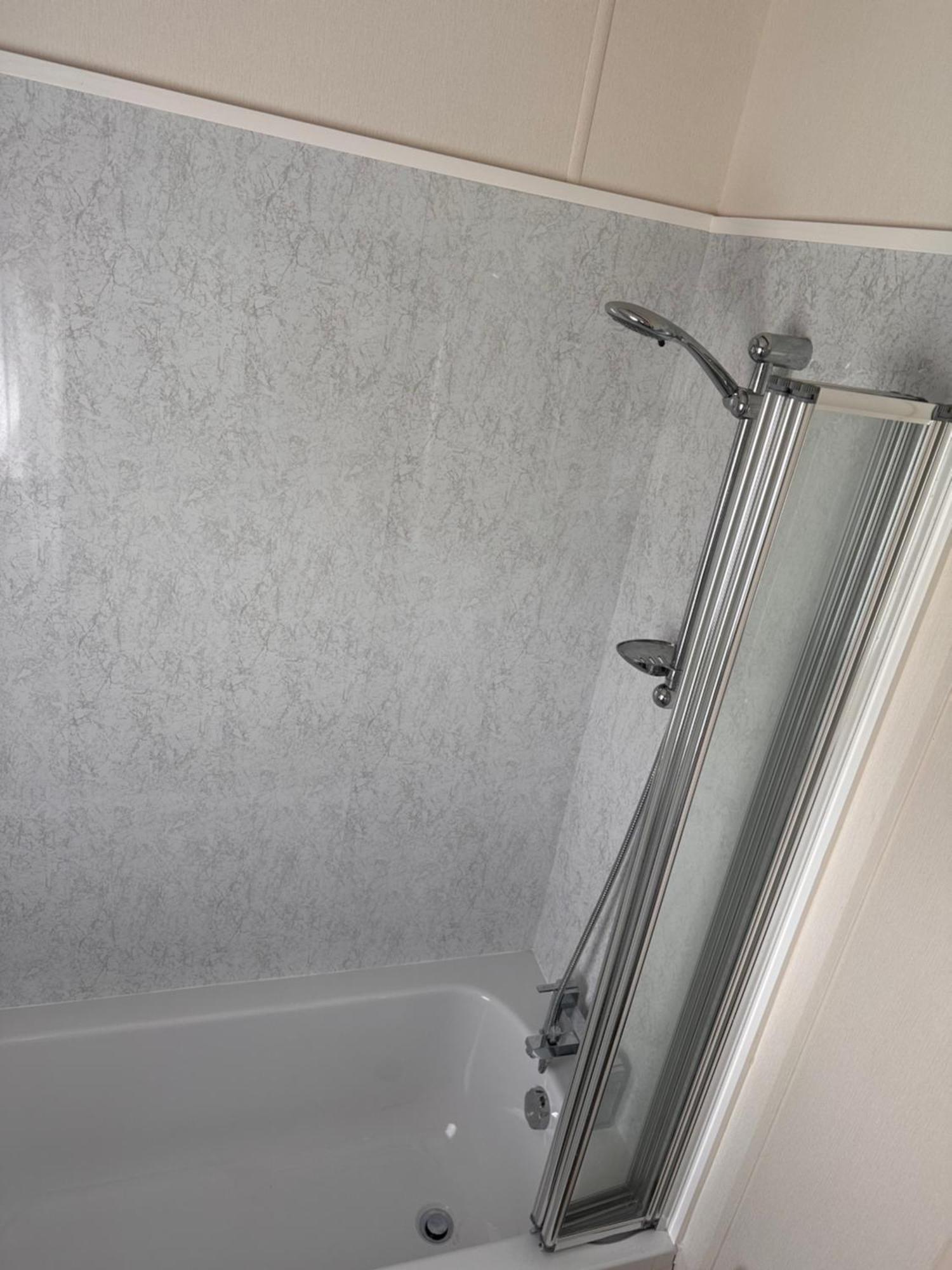 P&t's From Home, Platinum Spacious