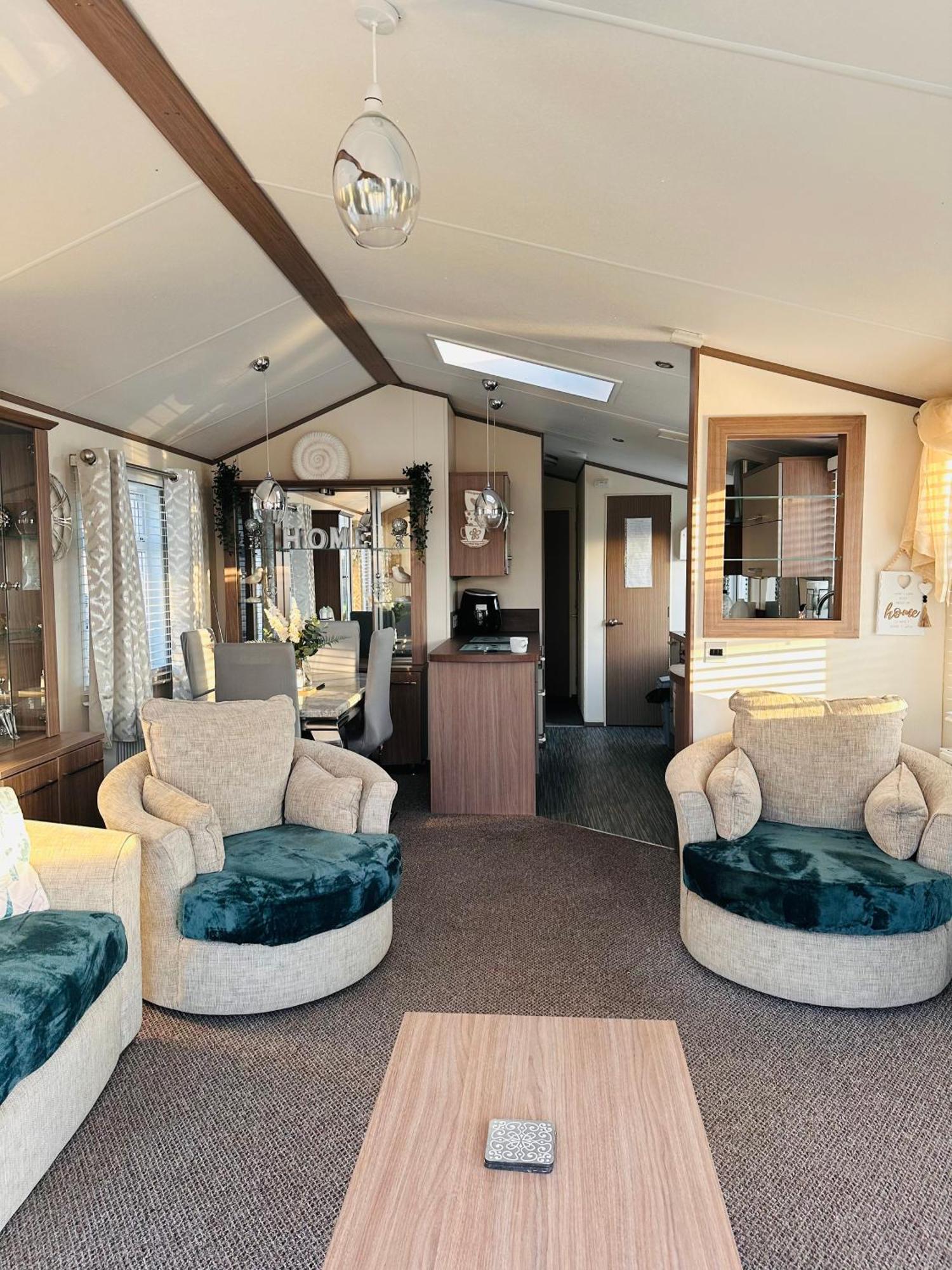 Campsite P&t's From Home, Platinum Spacious Rhyl